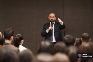 Հայաստանի արտաքին քաղաքականության հիմնական խնդիրը՝ դիվերսիֆիկացումը բարեկամների շահերը չվտանգելու պայմաններում